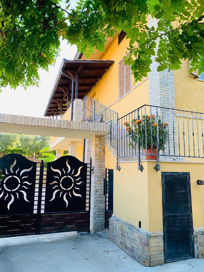 Flowery House Miglianico Exterior foto
